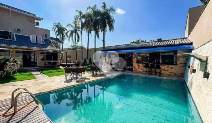 Casa com 4 dormitórios à venda, 716 m² por R$ 4.700.000,00 - Barra da Tijuca - Rio de Janeiro/RJ