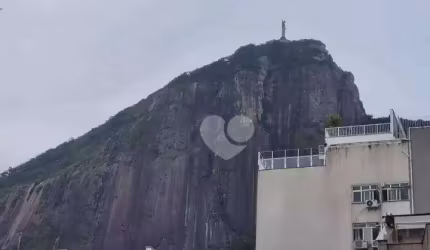 Cobertura  avenda na Lagoa