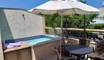 Lopes Enjoy Vende cobertura 4 quartos, duplex, 251 m², quadra praia, 2 vagas escritura, Jardim Oceânico.