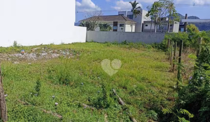Terreno com RGI em condomínio, 214 m² por R$ 366.000 - Vargem Pequena - Rio de Janeiro/RJ