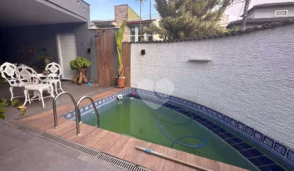 Casa lazer privativo em Vargem Pequena