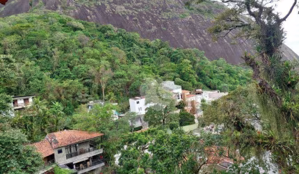 Casa com 4 dormitórios à venda, 198 m² por R$ 2.150.000,00 - Lagoa - Rio de Janeiro/RJ