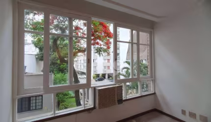 Apartamento com 3 quartos  à venda,  98 m² por R$ 1.300.000 - Gávea - Rio de Janeiro/RJ
