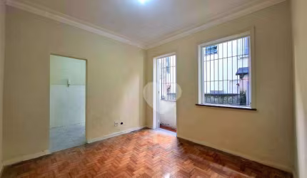 Apartamento 3 Quartos, Varanda, 101 m² R$ 330.000 - Grajaú - RJ