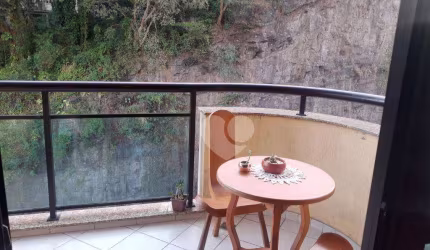 Apartamento com 2 dormitórios à venda, 73 m² por R$ 790.000,00 - Laranjeiras - Rio de Janeiro/RJ