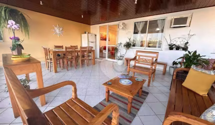 ESPETAUCULAR APARTAMENTO DE 3 QUARTOS COM VARANDÃO