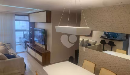 Apartamento 3 quartos, 2 suítes e garagem