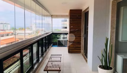 Condomínio Waterways - Cobertura Duplex reformada sendo Sol da Manhã com Vista frontal e lateral mar e também para a Pedra da Gávea.