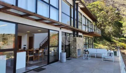 Casa alto padrão Itaipava 5 quartos, 450 m² por R$ 3.600.000 - Petrópolis/RJ
