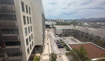 Sala comercial com 129 m2 no Américas Avenue Business Square
