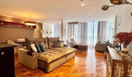 Apartamento reformado, lindo, com 4 quartos, suíte à venda, 195 m² por R$ 1.695.000 - Copacabana