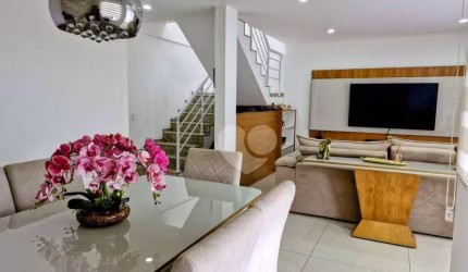 Casa 4 quartos com piscina em condomínio fechado à venda na Taquara, 331 m² por R$ 1.100.000
