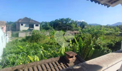 Casa com 3 dormitórios à venda, 374 m² por R$ 690.000,00 - Vargem Pequena - Rio de Janeiro/RJ