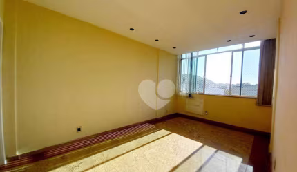 Apartamento com 2 Quartos à venda, 72 m² por R$ 358.000 - Grajaú - Rio de Janeiro/RJ