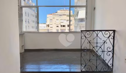 Apartamento com 2 quartos com armários e dependência completa à venda, 76 m² por R$ 700.000 - Glória - Rio de Janeiro/RJ