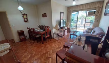 Apartamento de tr?s quartos no Grajaú
