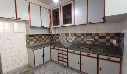 Apartamento com 3 dormitórios para alugar, 125 m² por R$ 4.837,00/mês - Tijuca - Rio de Janeiro/RJ