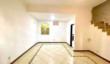 Apartamento com 4 quartos para alugar, 140 m² por R$ 3.970/mês - Grajaú - Rio de Janeiro/RJ