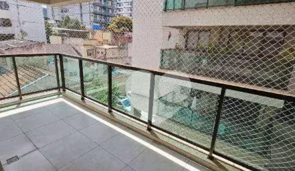 Dueto com 3 dormitórios Suíte Lavabo Varandão e vaga marcada