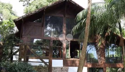Casa com 3 quartos à venda, 2.000 m² de terreno e 800 m² de área construida por R$ 1.000.000 - Vargem Grande - Rio de Janeiro/RJ