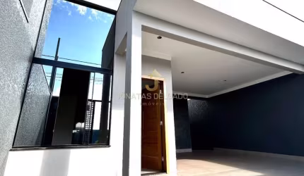Casa à venda no bairro Jardim Araucária - Maringá/PR