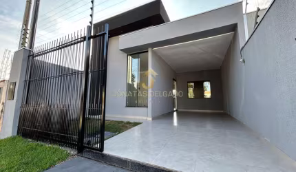 Casa à venda no bairro Loteamento Madrid - Maringá/PR