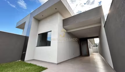 Casa à venda no bairro Jardim do Carmo - Maringá/PR