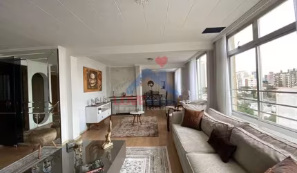Apartamento à venda no bairro Centro - Curitiba/PR