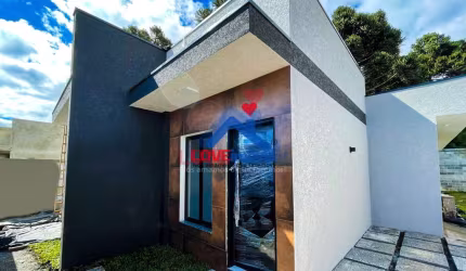 Casa à venda no bairro Colônia Rio Grande - São José dos Pinhais/PR