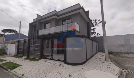 Sobrado à venda no bairro Umbará - Curitiba/PR