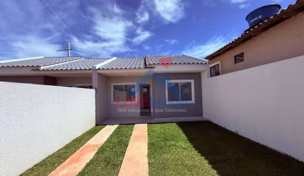 Seu sonho da casa própria começa aqui: imóvel de 2 quartos em Fazenda Rio Grande!