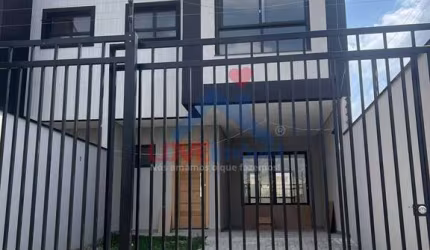 Sobrado à venda no bairro Cajuru - Curitiba/PR