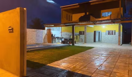 Casa de Praia com 3 Suítes, Piscina e Área Gourmet
