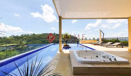 Casa de tirar o fôlego no Condomínio Estrada Real com 1.000 m²