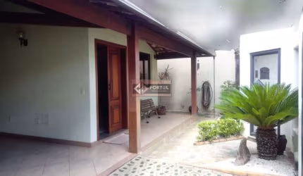 Casa com 4 quartos à venda em Itapoã, Belo Horizonte , 226 m2 por R$ 1.600.000