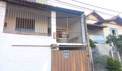 Casa com 3 quartos à venda no São Bernardo, Belo Horizonte , 254 m2 por R$ 350.000
