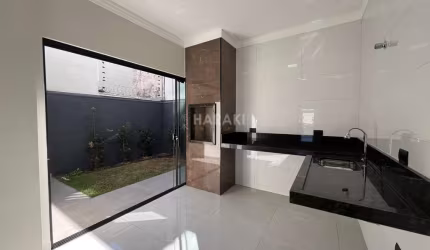 Casa para Venda em Maringá, Jardim Paris VI, 3 dormitórios, 1 suíte, 2 banheiros, 2 vagas
