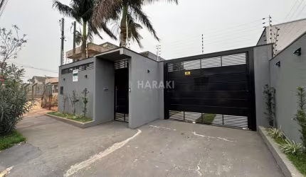 Casa para Venda em Maringá, Portal das Torres, 3 dormitórios, 1 suíte, 3 banheiros, 6 vagas
