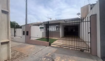 Casa para Venda em Maringá, Jardim Andrade, 3 dormitórios, 1 banheiro, 2 vagas