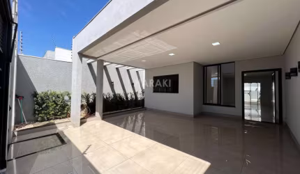 Casa para Venda em Maringá, Jardim Espanha, 3 dormitórios, 1 suíte, 3 banheiros, 2 vagas