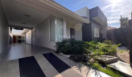 Casa para Venda em Maringá, Jardim Novo Horizonte, 4 dormitórios, 1 suíte, 3 banheiros, 3 vagas