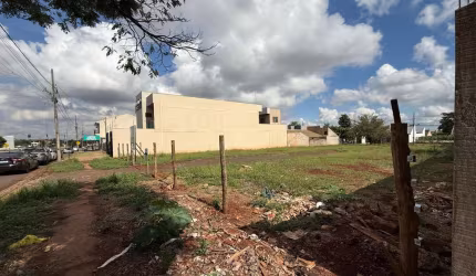Terreno Comercial para Venda em Maringá, Jardim Colina Verde