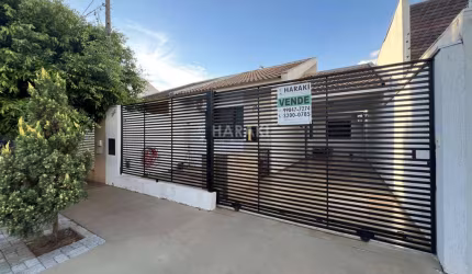 Casa para Venda em Maringá, Jardim Monte Rei, 3 dormitórios, 1 suíte, 2 banheiros, 2 vagas