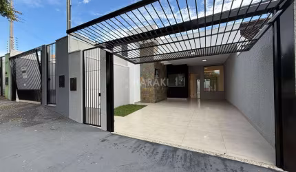 Casa para Venda em Maringá, Jardim Monte Rei, 3 dormitórios, 1 suíte, 2 banheiros, 2 vagas
