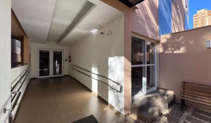 Apartamento para Locação em Maringá, Zona 07, 2 dormitórios, 1 suíte, 2 banheiros, 2 vagas