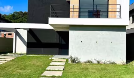 Casa - 4 Quartos, suite e varanda - Alphaville Litoral Norte