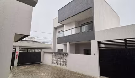 Casa para Venda e Aluguel em Buraquinho, 4 Quartos, Suíte e Varanda
