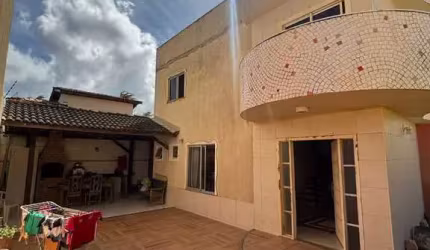Apartamento, 4 quartos, suíte e varanda - Pé na Areia - Praia de Ipitanga, Lauro de Freitas