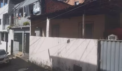 Casa 2/4 térrea com varanda | Vila Canária
