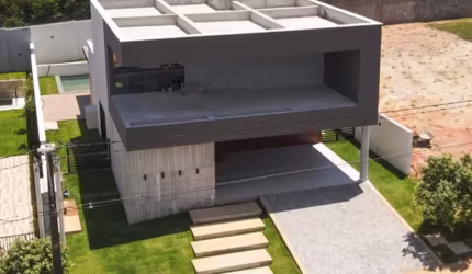 Casa condomínio Alphaville Catuana